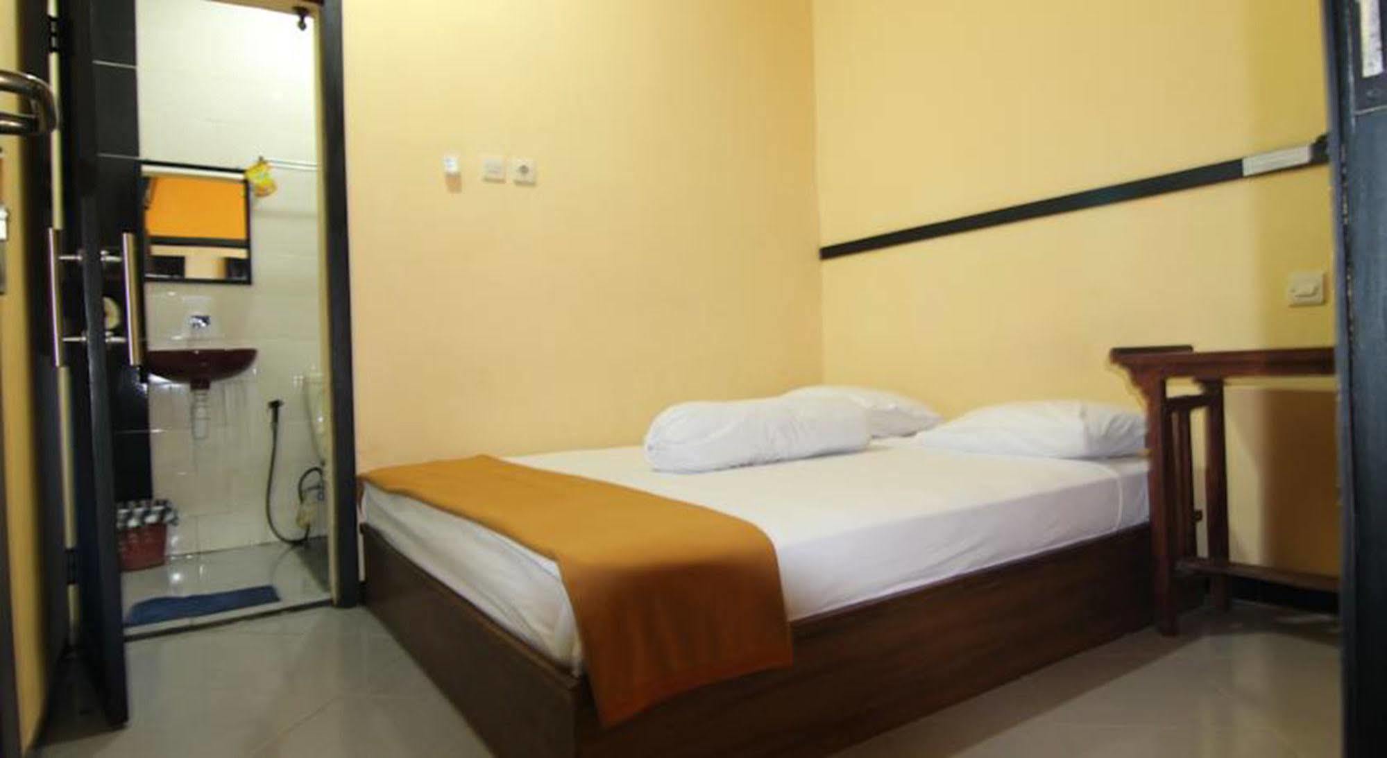 Ct1 Bali Bed & Breakfast Kuta Lombok Exterior foto